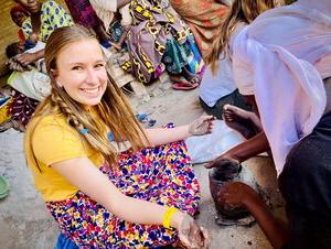 NWU学生Lilly Fields在卢旺达.
